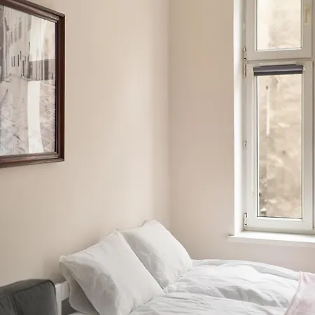 Trojmiejskie - Old Town 3 Bedrooms Γκντανσκ
