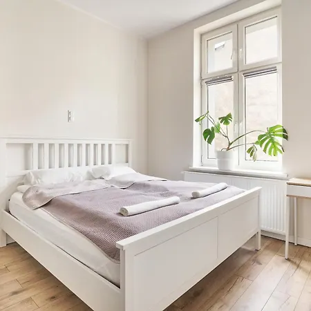Trojmiejskie - Old Town 3 Bedrooms * Γκντανσκ