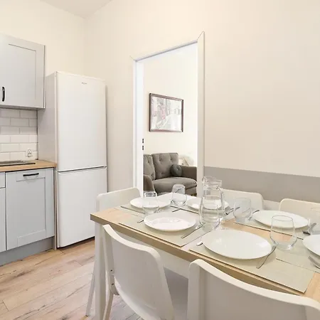 Trojmiejskie - Old Town 3 Bedrooms * Gdaňsk